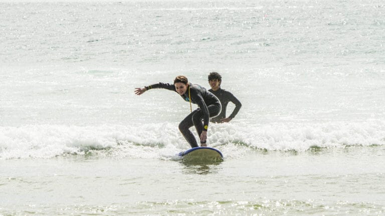 beginner surfing Tamraght